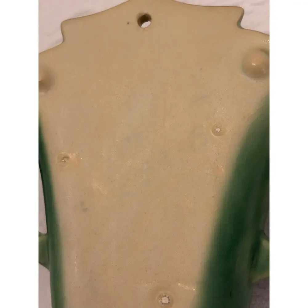 Roseville Fuchsia Green Vintage Art Pottery Ceramic Wall Pocket 1282-8 RARE chip